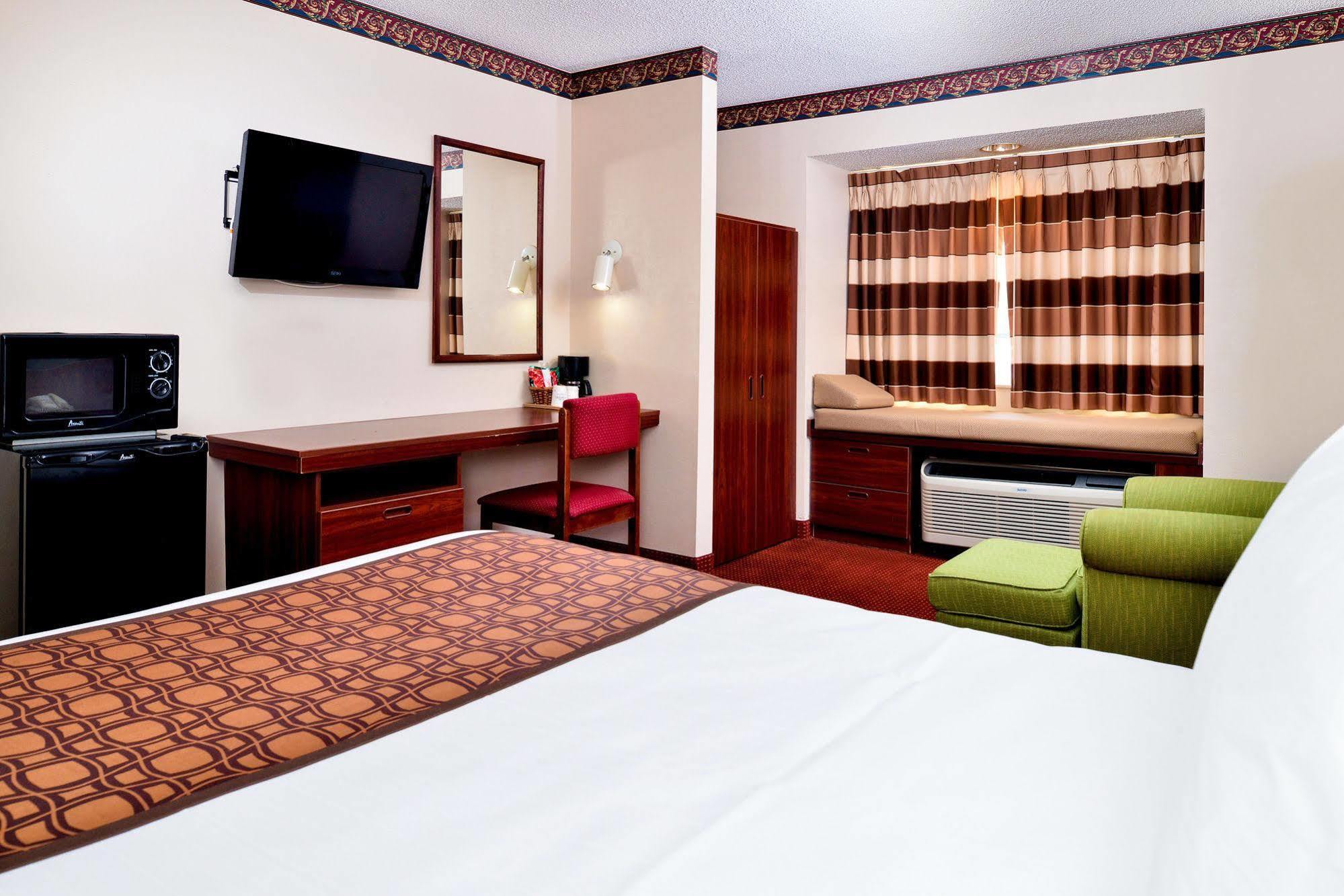 Microtel Inn & Suites By Wyndham Savannah/Pooler Exterior foto