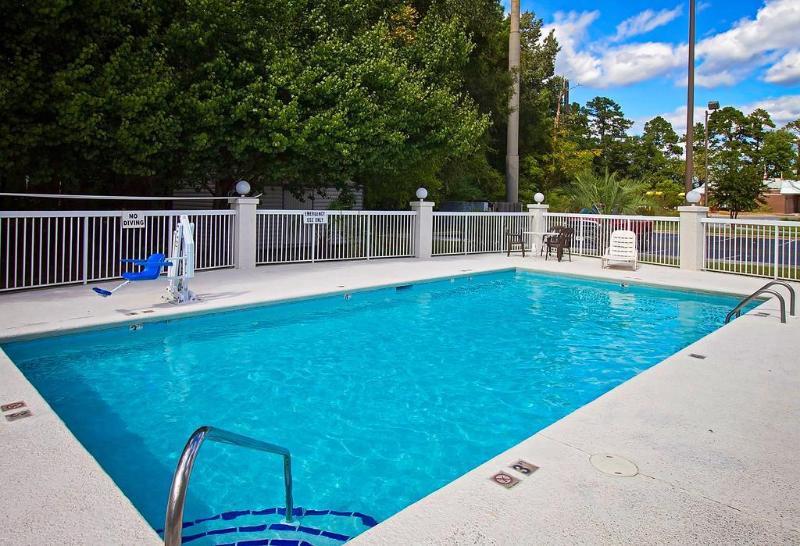 Microtel Inn & Suites By Wyndham Savannah/Pooler Exterior foto